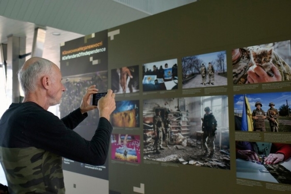 Фотовиставка «Захисники Незалежності» відкрилась у Києві