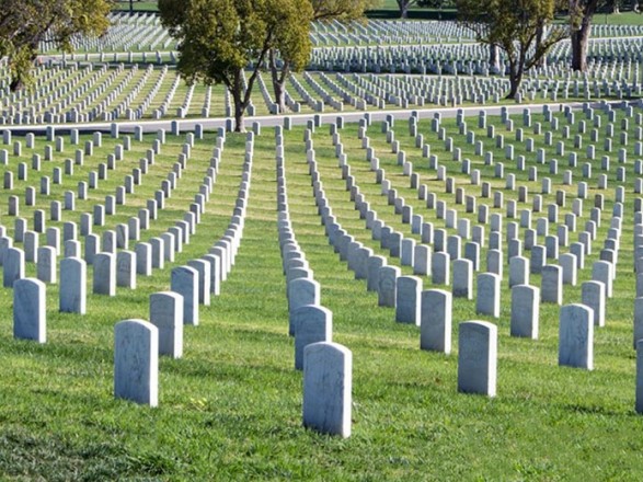 Першу чергу національного військового меморіального кладовища планують відкрити до кінця року