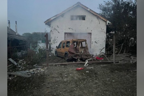 Пошкоджено лікарню та будинки, є постраждалий: наслідки атаки по Київщині 