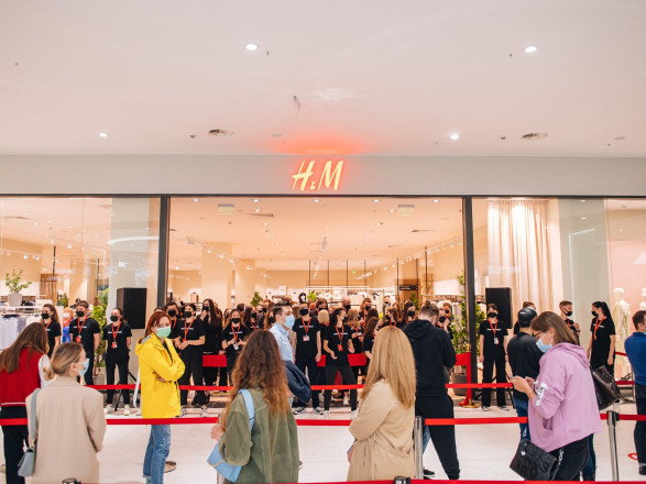 Магазини H&M в Україні запрацюють вже у листопаді - Свириденко