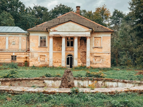 Перлина Галичини. Хто і як перетворює старий палац на Львівщині у бізнес-проєкт