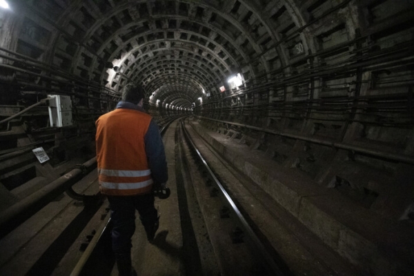 Столична влада відповіла, чи є загроза обвалу в метро