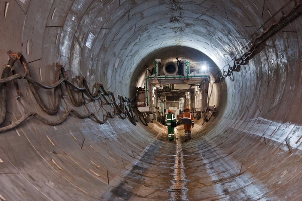 Метро на Троєщину. Очільник підземки розповів, яку станцію відкриють першою