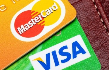 НБУ пропонує надати держорганам доступ до номерів банківських карток…