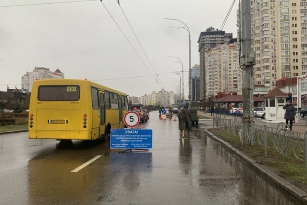 На столичній Оболоні поліція та військові шукають ДРГ (фото)