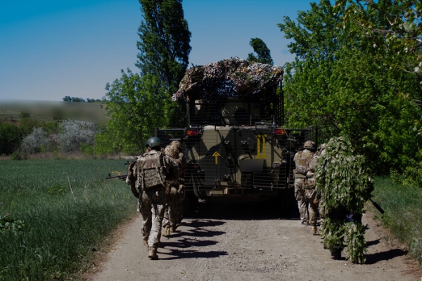 По Києву та області їздитиме військова техніка: ЗСУ звернулися до українців 