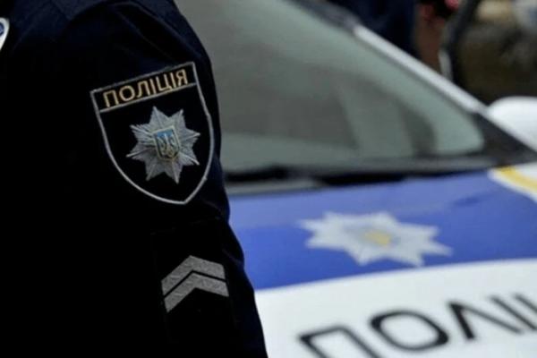 У Києві у громадському туалеті поліцейські виявило тіло чоловіка