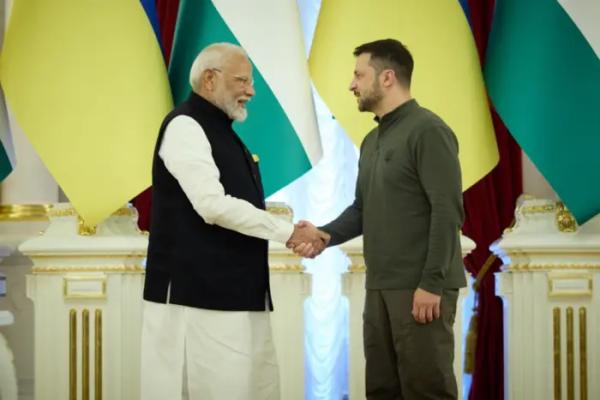 Єрмак розповів, що переконало Моді приїхати в Україну