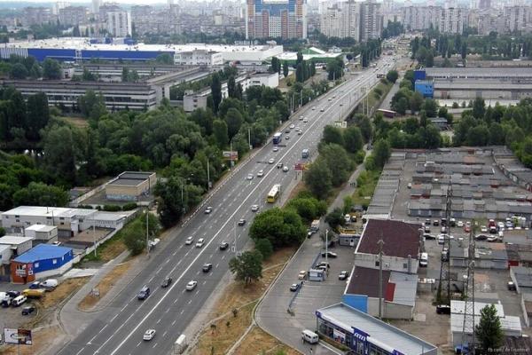 Рух однією з вулиць Оболонського району Києва буде частково обмежено майже на 3,5 місяці  