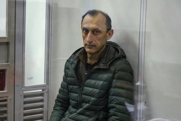 Суд продовжив домашній арешт ексрозвіднику Червінському 
