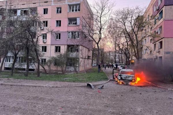 Удар по Кривому Рогу. Зеленський показав моторошні фото наслідків