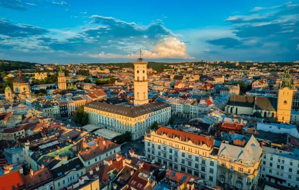 Вступ-2025: до яких міст найчастіше їдуть абітурієнти