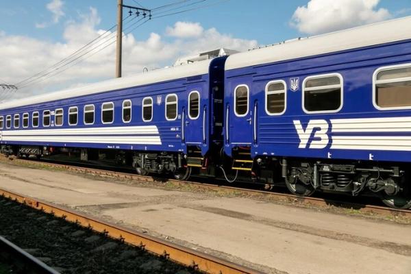 «Укрзалізниця» призначила додаткові поїзди з Вінниці до Києва 