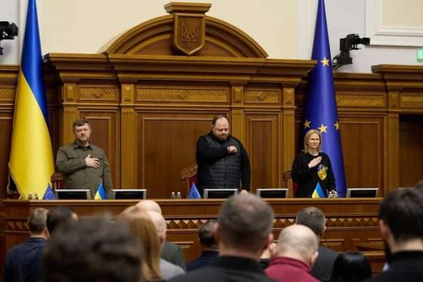 Рада сьогодні збереться на екстрене засідання 