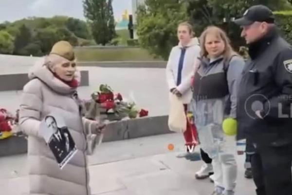9 травня у Києві зафіксовано провокації із забороненою символікою (відео)