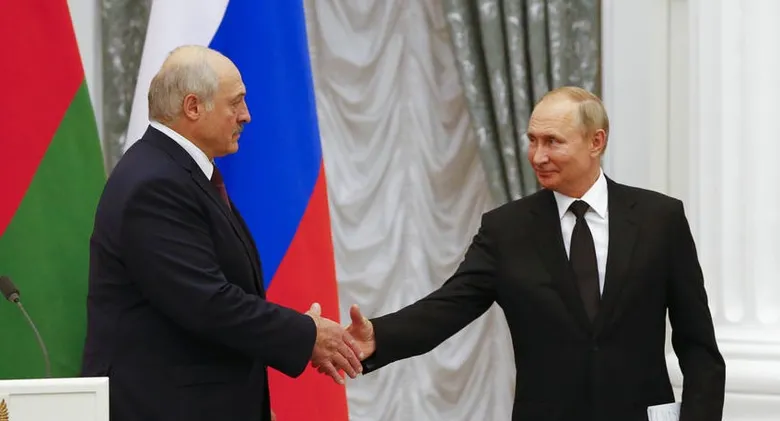 Лукашенко просить у Путіна нові кредити для покриття дефіциту бюджету