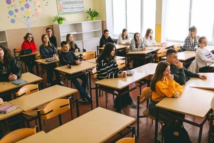 Рада пояснила причину штрафів за прогули дітей у школі