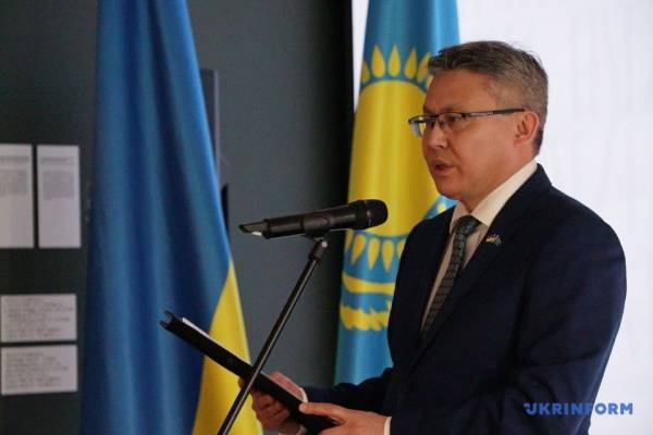 У Львові пройшов мистецький вечір «Він: Тарас Шевченко. Між Україною та Казахстаном» 7