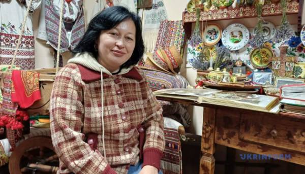 Вишиванки на старих фотографіях