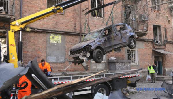 Війна в Україні повинна залишатися у центрі уваги, попри конфлікт на Близькому Сході, наголошує Зеленський 21