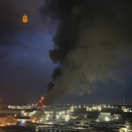 Військово-морські сили завдали удару "Нептунами" по підприємству "Атлант Аеро" в Таганрозі — відео 8