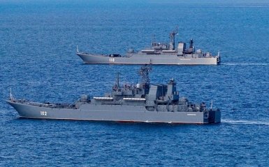 ГУР вразило в Криму два великі десантні кораблі та РЛС — відео 2