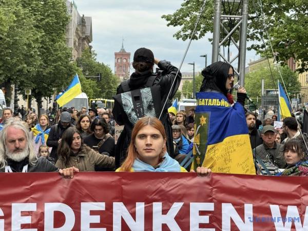 У Берліні вшанували пам'ять українських жертв Другої світової війни та виступили з закликом до створення спеціального меморіалу. 9