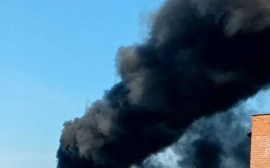 Головна 112 “Бавовна” знову накрила Новоросійськ — палає нафтовий термінал
