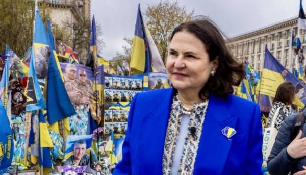 Головна 62 Дипломати Євросоюзу не покинуть українську столицю.