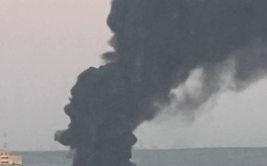 Головна 119 Новий хімічний завод в Росії охоплено вогнем після нападу безпілотників,…