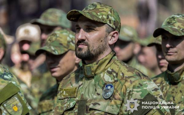 Початковий загін патрульних правоохоронців успішно закінчив ретельну підготовку на тренувальних базах. 16