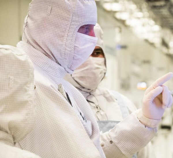 Профспілка Samsung відмовляється від переговорів: працівники вимагають 15% прибутку