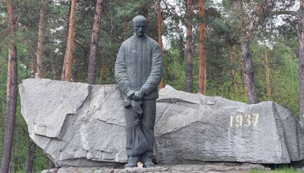 Головна 88 Биківнянська тиша: від секретного місця НКВС до національного заповідника пам’яті