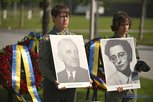 Лідер ОУН Андрій Мельник віднайшов свій останній спочинок. Якими будуть подальші кроки? 18