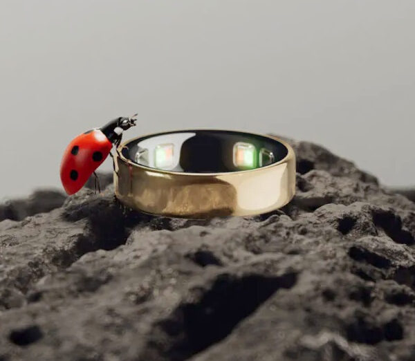 Головна 136 Oura Ring 5: Компактніше на 40%, контролюй тиск з розумним…