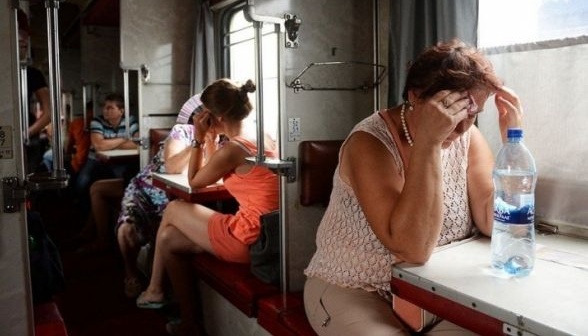 Головна 52 Укрзалізниця передбачає брак квитків: влітку на одне місце у вагоні претендуватимуть шість…