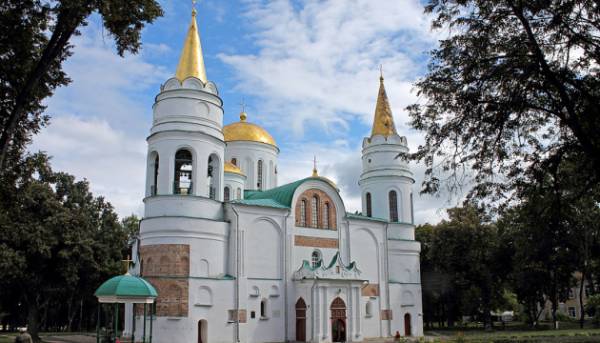 Спаський собор у Чернігові не варто віддавати релігійним громадам назавжди,&hellip;