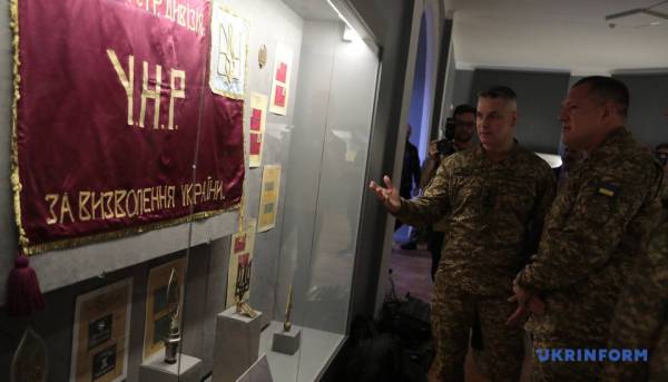 Нова експозиція в Києві присвячена сторіччю від дня трагічної смерті Симона Петлюри 19 Нова експозиція в Києві присвячена сторіччю від дня трагічної смерті Симона Петлюри 19