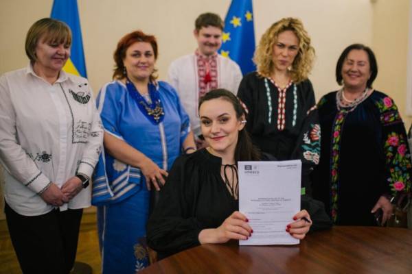 Міністерство культури подало вишиванку до списку ЮНЕСКО нематеріальної культурної спадщини 5
