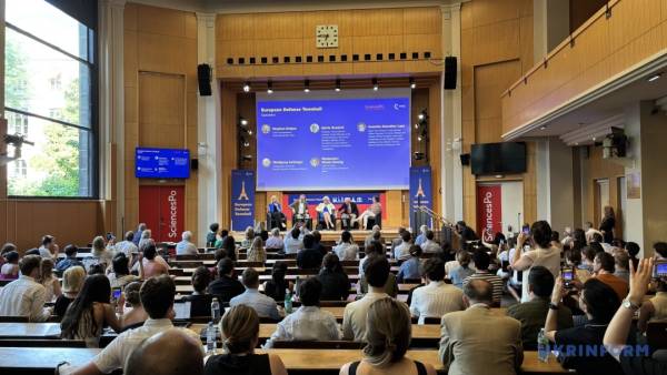 Розтягування розширення шкодить довірі до ЄС - Ішингер 5