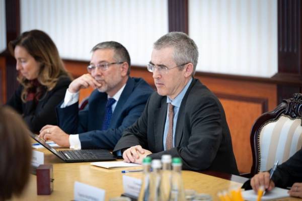 Свириденко провела зустріч із представниками МВФ 7