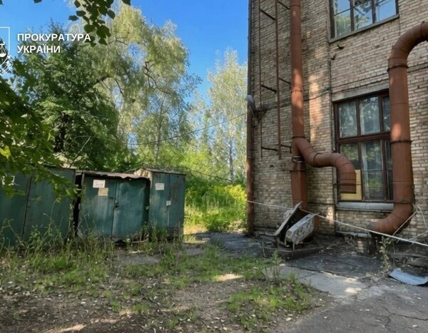 Судова інстанція скасувала угоду про забудову території Національної академії наук.