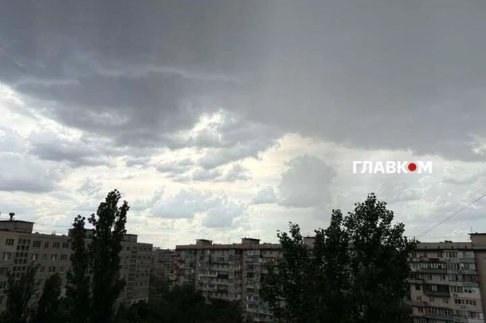 До кінця дня на Київщині очікується негода: синоптики попередили 13 До кінця дня на Київщині очікується негода: синоптики попередили 6
