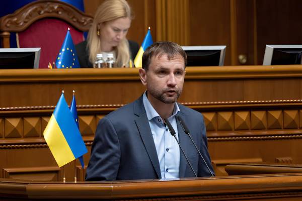 Розбудова національної самосвідомості зміцнила Україну 7
