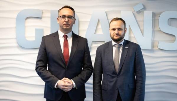 Кулеба і глава польського міністерства інфраструктури обговорили спільні міждержавні проєкти&hellip;