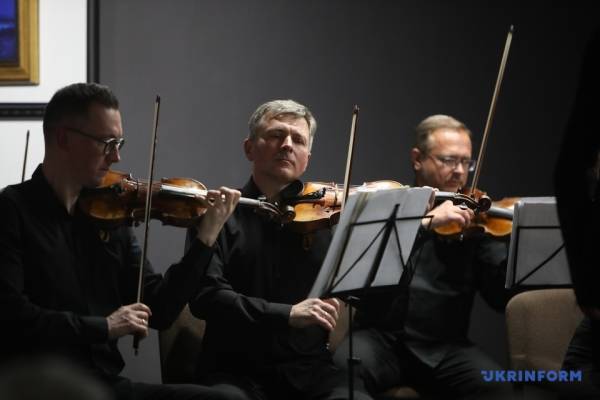 «Київська камерата» презентувала диск із музикою українських митців 19