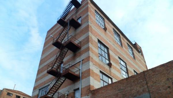 На Харківщині виставили на продаж спиртовий завод, що простоює протягом 15 років.