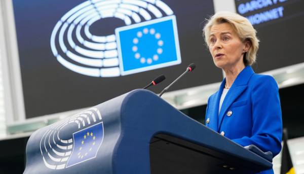 Головна 100 Україна та Молдова будуть рухатися до ЄС по-різному після відкриття першого кластера, заявляє фон дер Ляєн