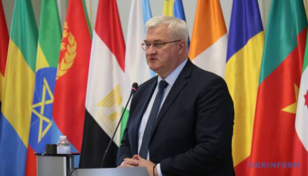 Сибіга закликає світ бути напоготові через “мобілізаційні тренування” в Білорусі