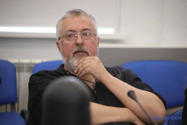 За останні роки в театрах восьми міст з'явилося 11 постановок за мотивами "Енеїди". 17